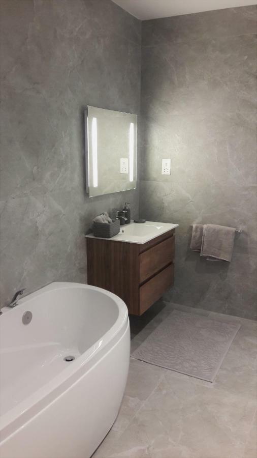 Duplex Maisonette With Heated P-Pool And Jacuzzi San Giuliano Esterno foto